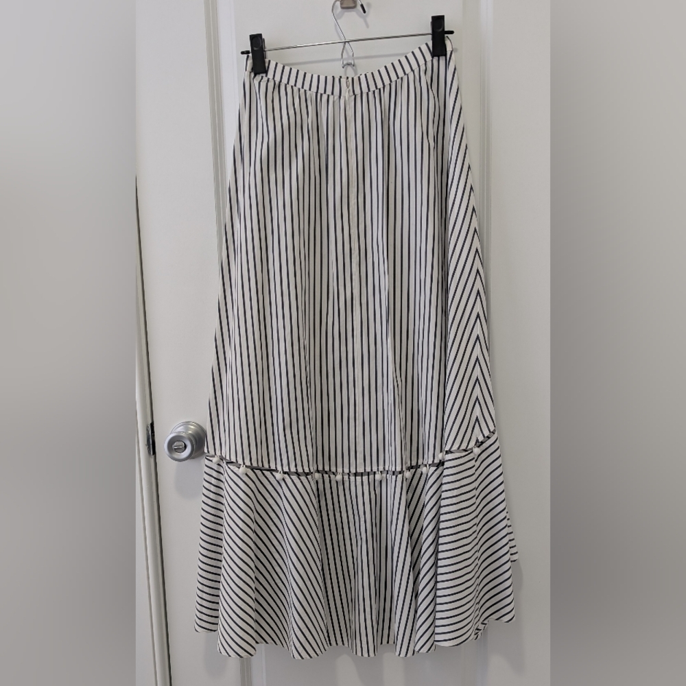 Prose & Poetry Maxi Skirt - Picture 4 of 13